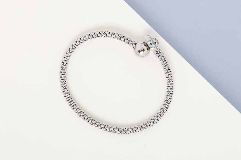 18 ct. White Gold Bracelet - Diamonds - 19 CM