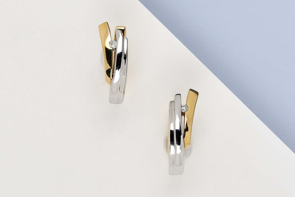 18 ct. Yellow and White Gold Earrings - Zirkonia