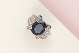 18 ct. White Gold Ring - Sapphire - Diamonds - Size 54