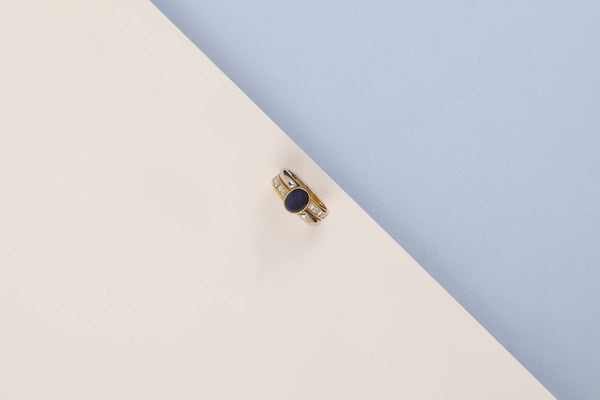 18 ct. Yellow Gold Ring - Sapphire - Diamonds