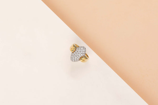 18 ct. Yellow Gold Ring - Diamonds