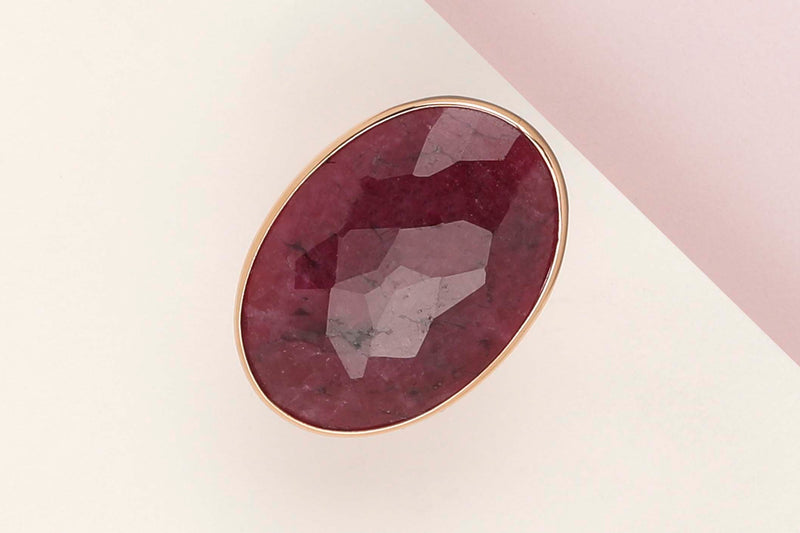 18 ct. Rose Gold Ring - Ruby - Size 54