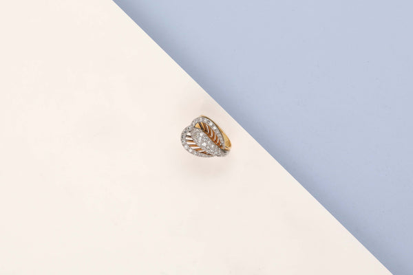 18 ct. Yellow Gold Ring - Diamonds