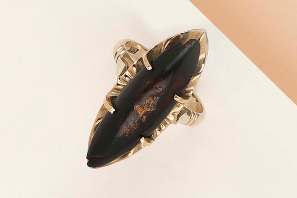 14 ct. Yellow Gold Ring - Wood - Size 57