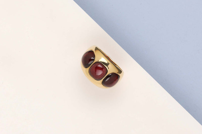 18 ct. Yellow Gold Ring with Enemal - Size 54