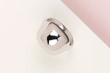 18 ct. White Gold Ring - Size 53