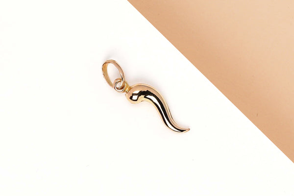 18ct Yellow Gold Pendant