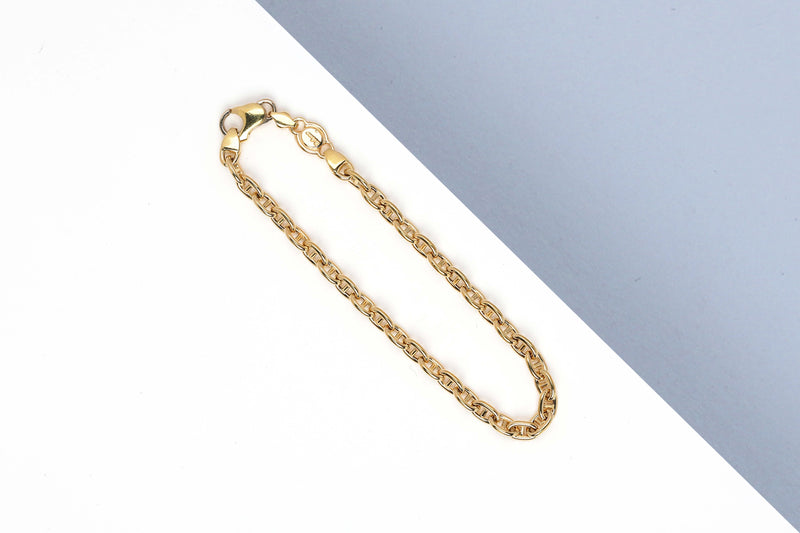 18ct. Yellow Gold Bracelet - 19.5 cm