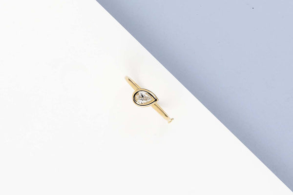 Yellow Gold Ring - Diamond - Size 53