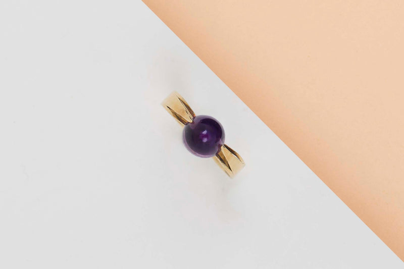 14 ct. Yellow Gold Ring - Amethyst - Size 57