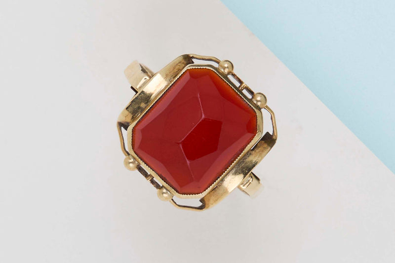 14 ct. Yellow Gold Ring - Carnelian - Size 60