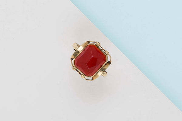 14 ct. Yellow Gold Ring - Carnelian - Size 60