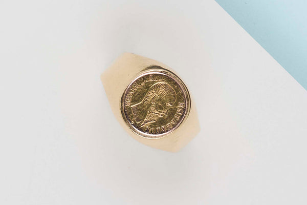 18 CT. Yellow Gold Ring - Size 50