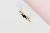 18 ct. Yellow Gold Ring - Diamond - Sapphire - Size 56