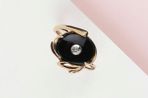 9 ct. Yellow Gold Ring - Diamond - Size 53