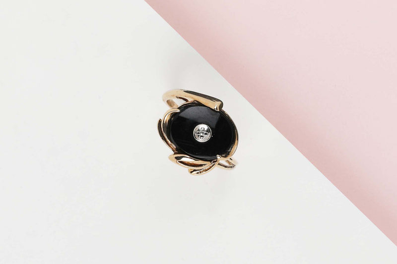 9 ct. Yellow Gold Ring - Diamond - Size 53