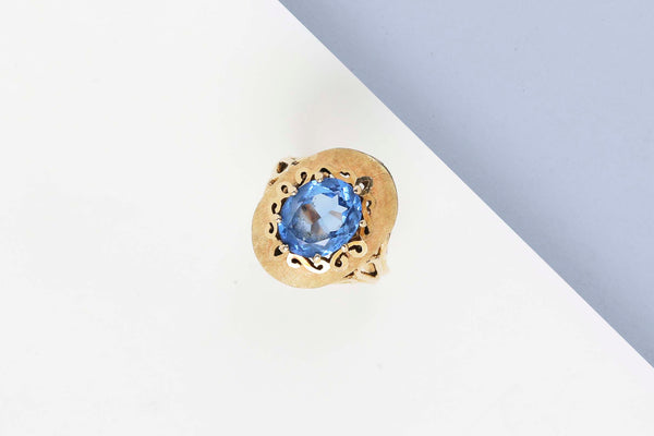 18 ct. Yellow Gold Ring - Topaz - Size 55