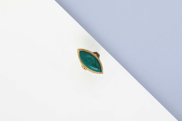 18 ct. Yellow Gold Ring - Malachite - Size 55