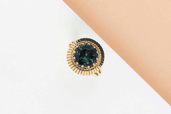 18 ct. Yellow Gold Ring - Tourmaline - Size 53