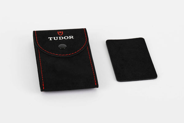 Tudor Travel Pouch