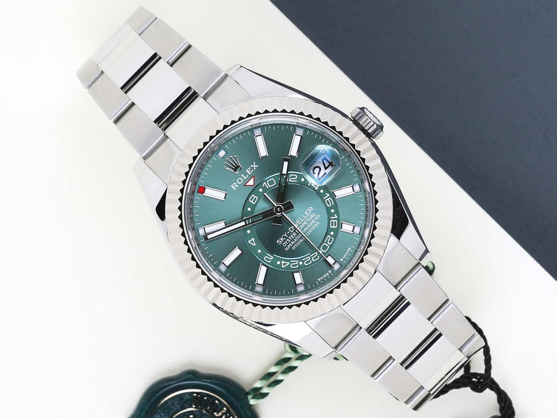 Sky-Dweller 'Mint Green Dial - Oyster'