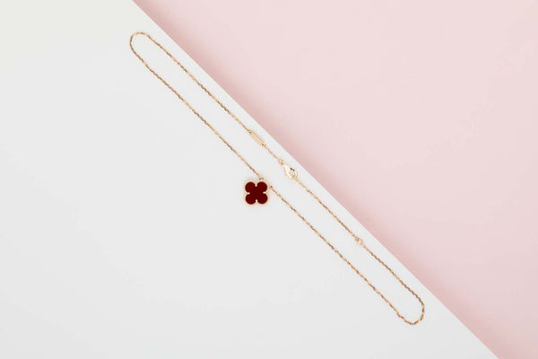 Vintage Alhambra Necklace - Yellow Gold & Carnelian - 42 CM - B&P