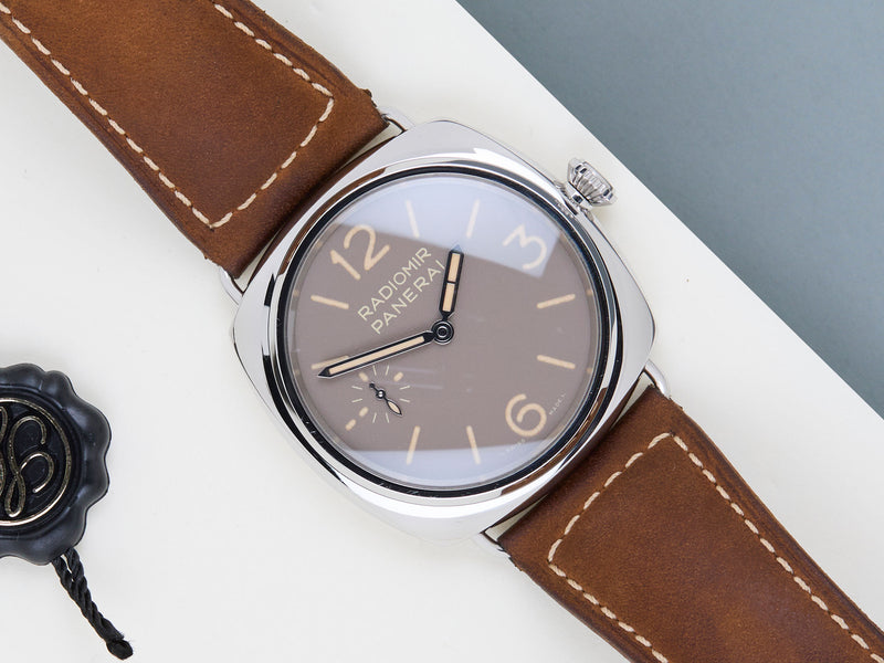 Radiomir 'Beige Grainy Dial - Limited Edition'