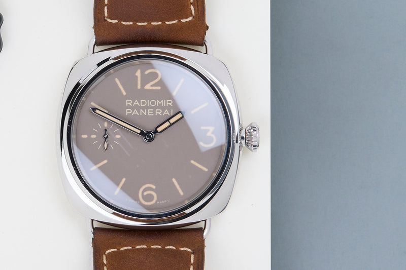 Radiomir 'Beige Grainy Dial - Limited Edition'