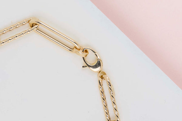 18ct. Yellow Gold Bracelet - 20.5CM
