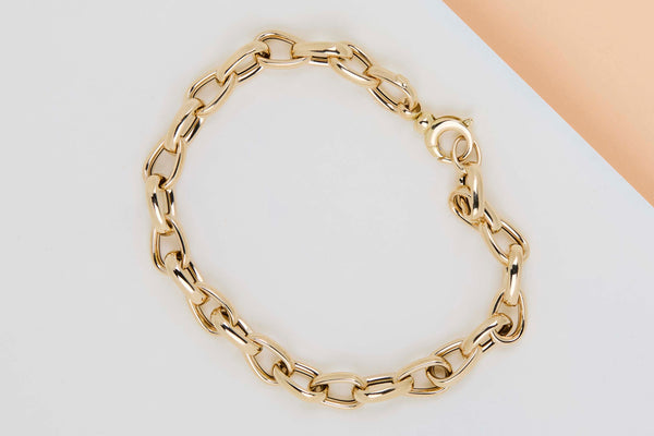 18ct. Yellow Gold Bracelet - 19CM