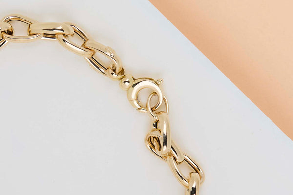 18ct. Yellow Gold Bracelet - 19CM