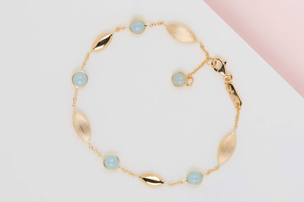 18ct. Yellow Gold Bracelet - Blue Topaz - 19CM