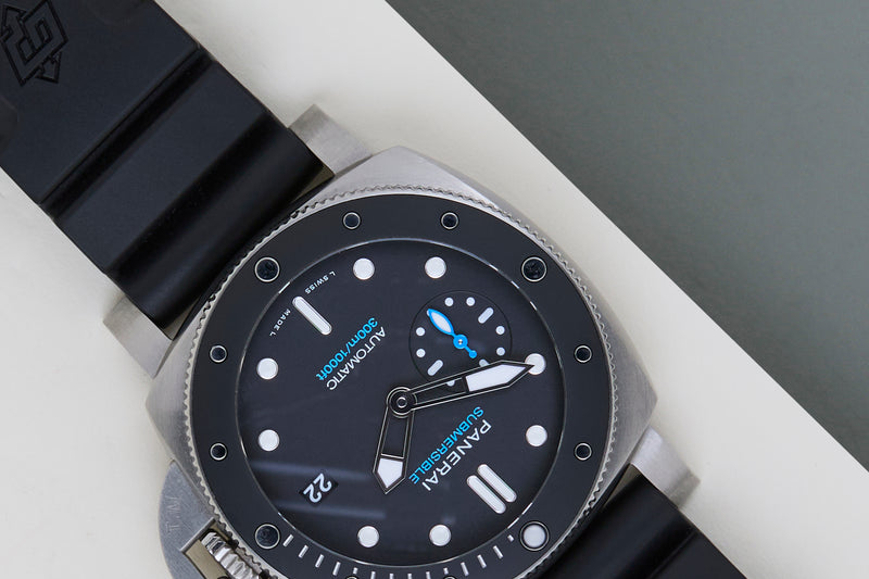 Submersible 42 'Black Dial'