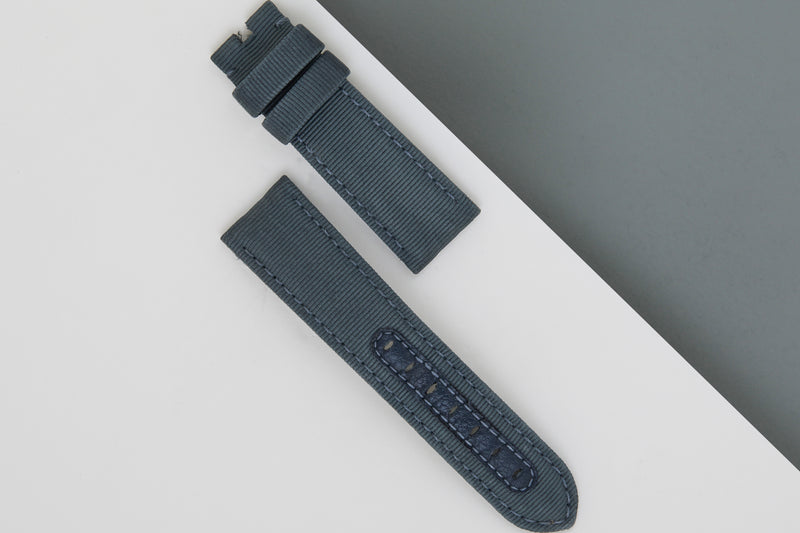 Submersible 42 'Black Dial'