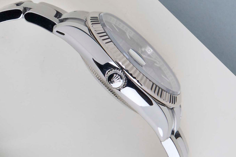Oyster Perpetual Date 34 'Blue Dial'