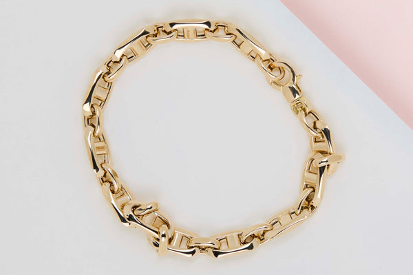 18ct. Yellow Gold Bracelet - 21.5CM