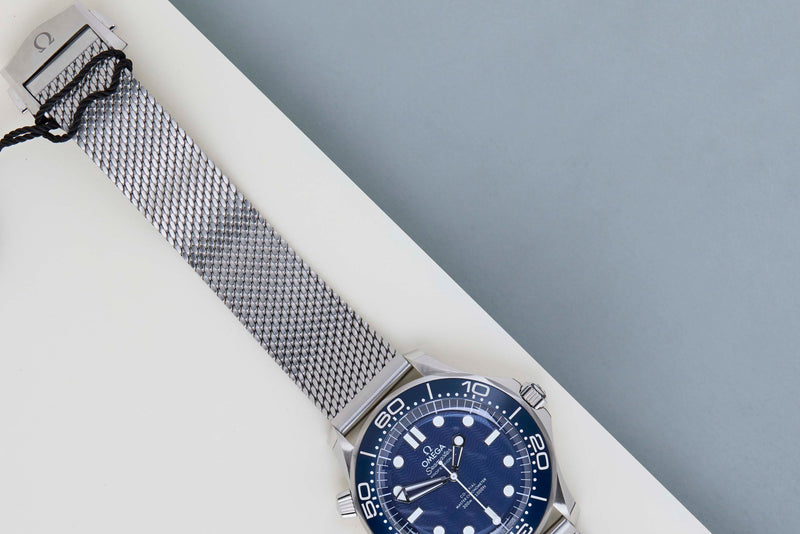 Seamaster Diver 300 M 'Blue Wave Dial - James Bond'