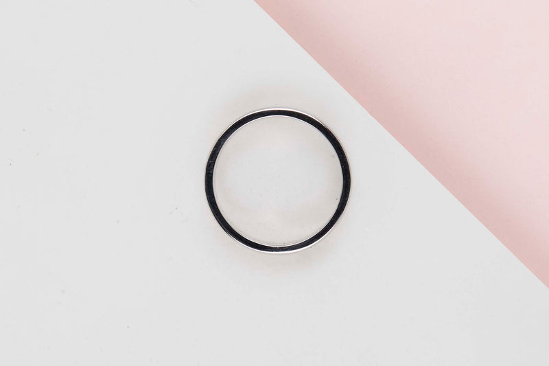 LOVE RING - WHITE GOLD - SIZE 57 - B