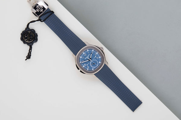 Aquanaut Travel Time 'Blue Dial - White Gold'