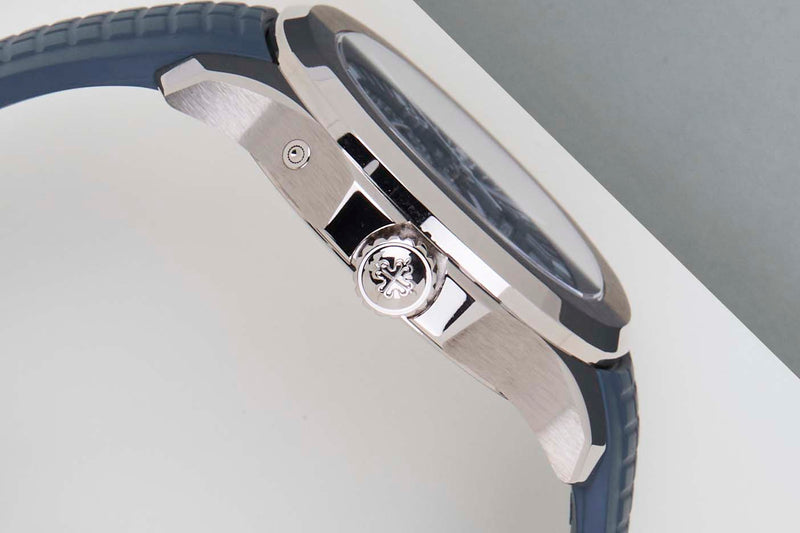 Aquanaut Travel Time 'Blue Dial - White Gold'