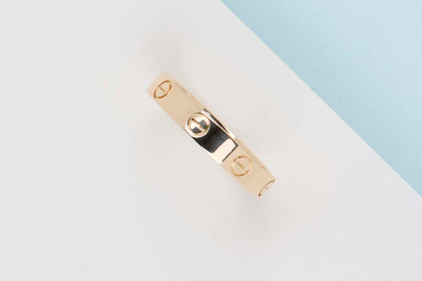 Love Ring - Yellow Gold - Size 56 - B&P