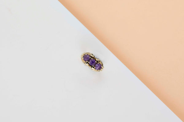 14 ct. Yellow Gold - Synthetic Amethyst - Size 59