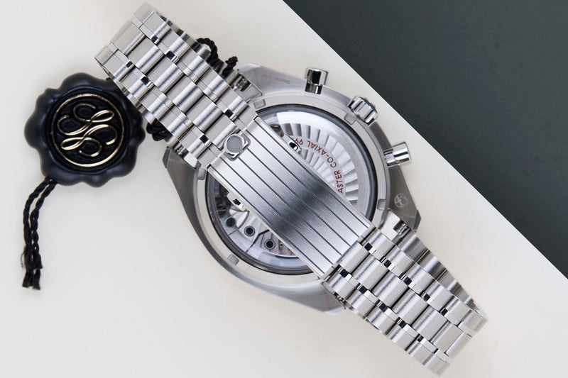 Speedmaster Super Racing 'Black Dial'
