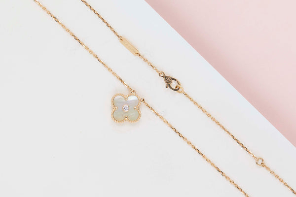Vintage Alhambra Necklace - Limited Edition - Yellow Gold - Mother Of Pearl & Diamond - 42 CM - B&P
