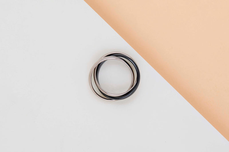 Trinity Ring - White Gold & Black Ceramic- Size 58 - B&P
