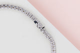 18ct. White Gold Tennis Bracelet - Diamonds - 19CM