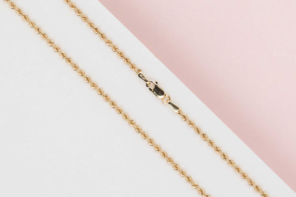 18ct. Yellow Gold Necklace - 59.5CM