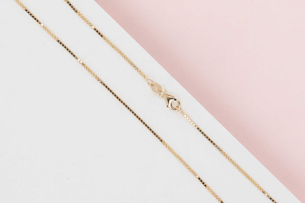 18ct. Yellow Gold Necklace - 45.5CM