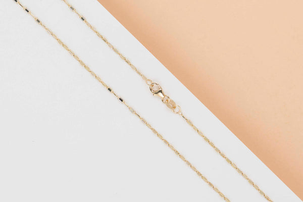 18ct. Yellow Gold Necklace - 50.5CM