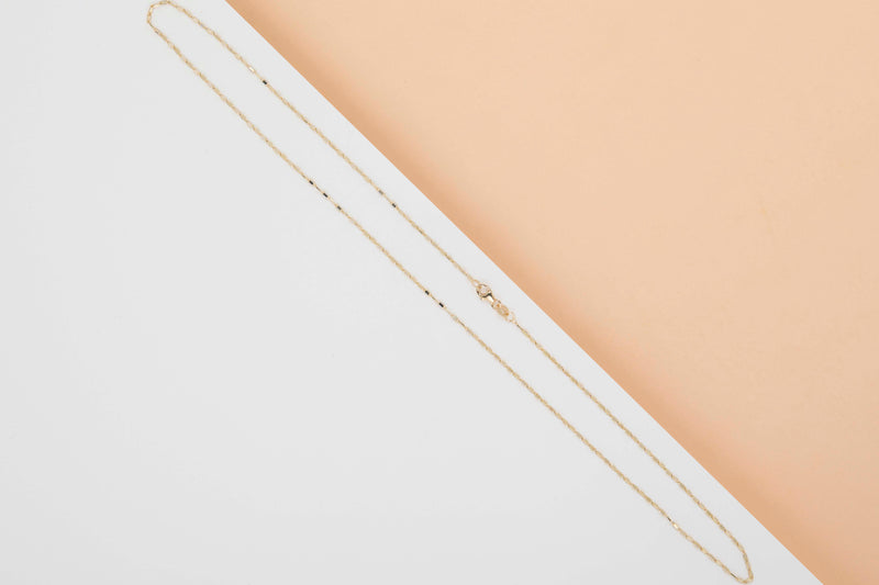 18ct. Yellow Gold Necklace - 50.5CM